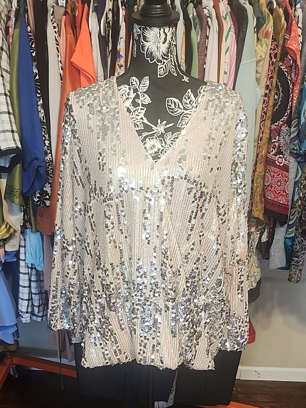 Cato Blush Sequin V-Neck Women's Top